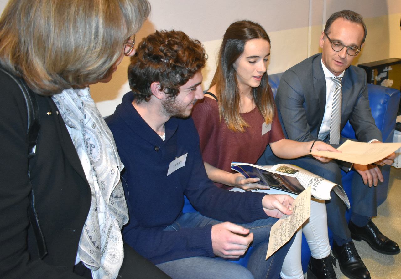 Bundesaußenminister Maas besucht Pestalozzi-Schule Buenos Aires