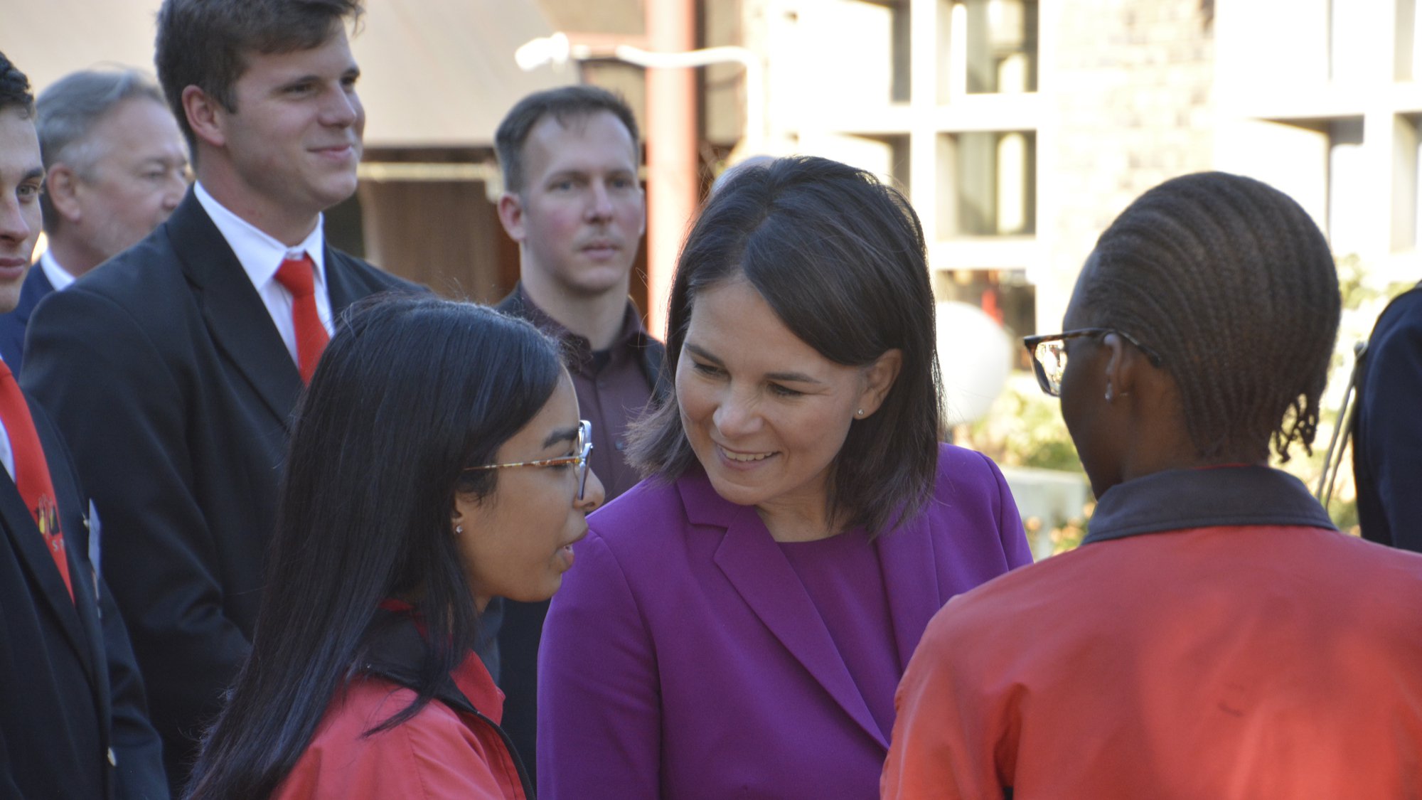 Außenministerin Baerbock besucht Deutsche Internationale Schule Pretoria