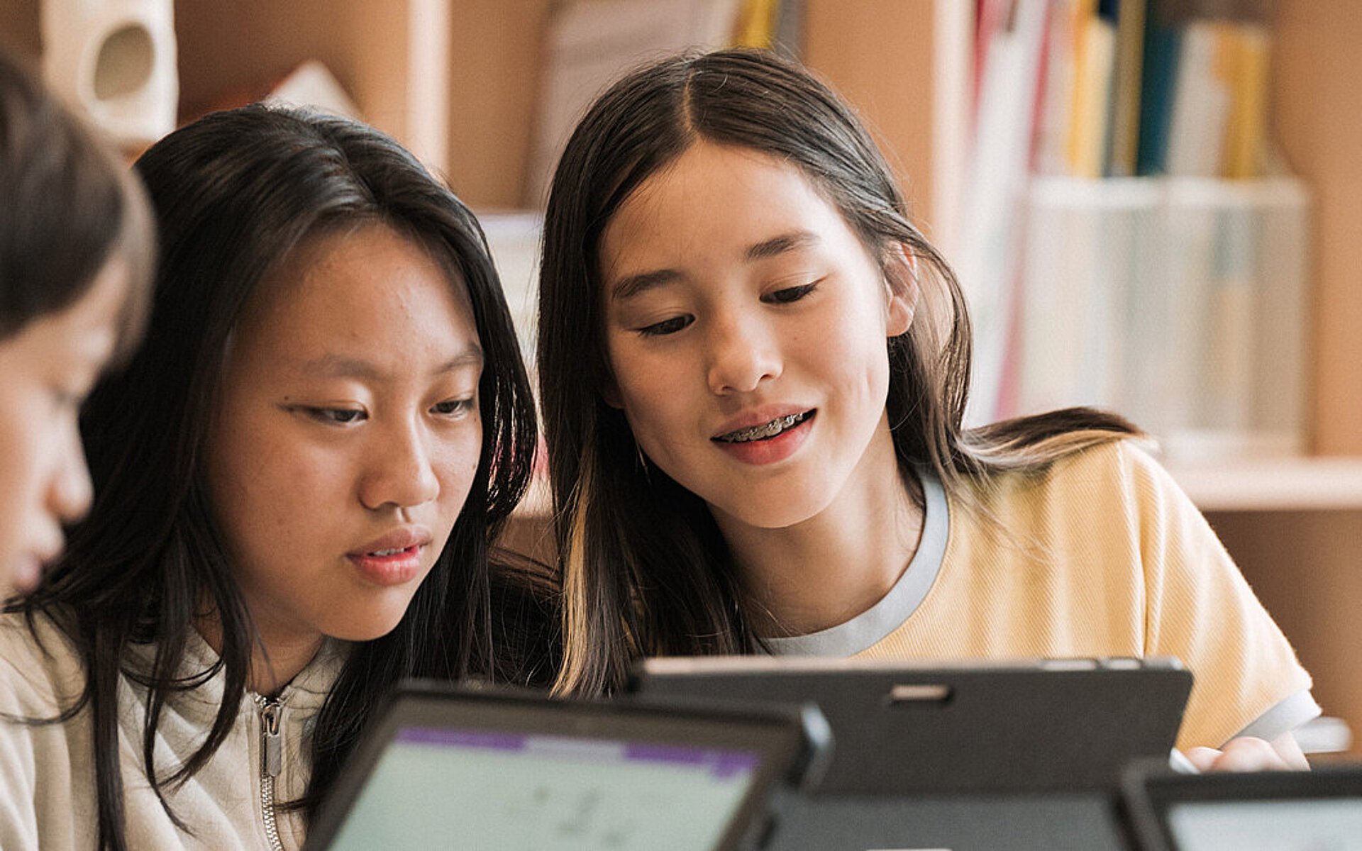 Künstliche Intelligenz als Lernbegleitung an der Deutschen Schule Shanghai cover